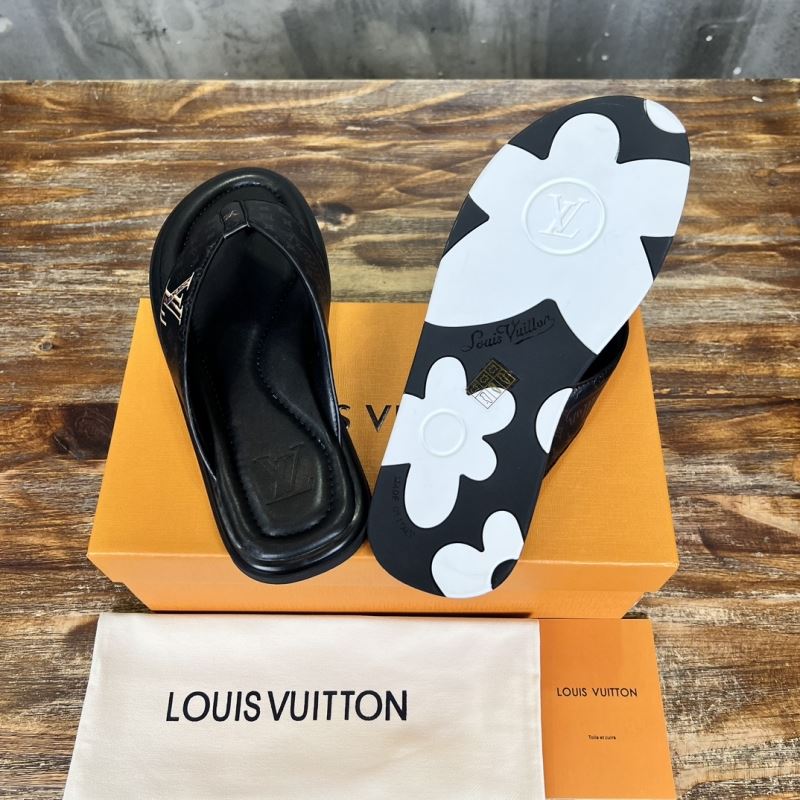 Louis Vuitton Slippers